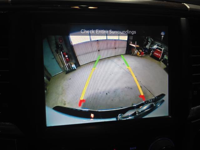 Used 2016 RAM 1500 Laramie w/ Convenience Group AWD/4WD image 18