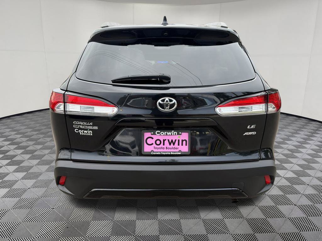 Used 2023 Toyota Corolla Cross LE AWD/4WD image 6