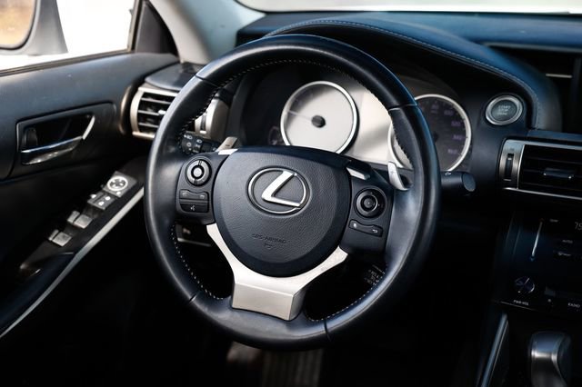 Used 2014 Lexus IS 250 w/ Premium Package image 32