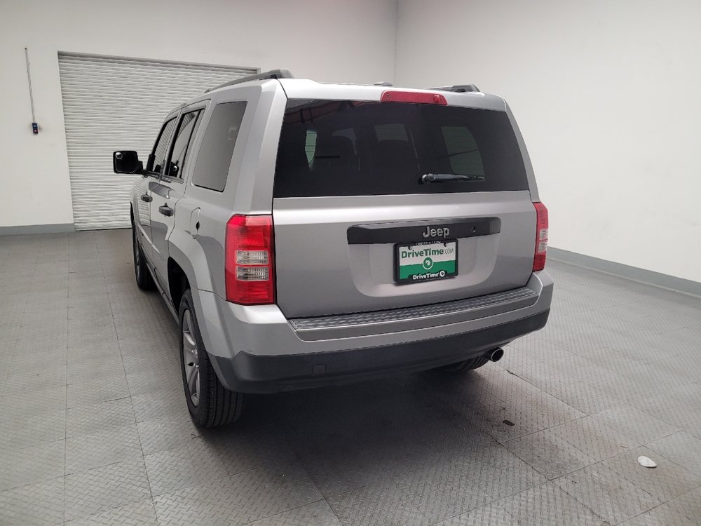 Used 2016 Jeep Patriot Sport FWD image 6