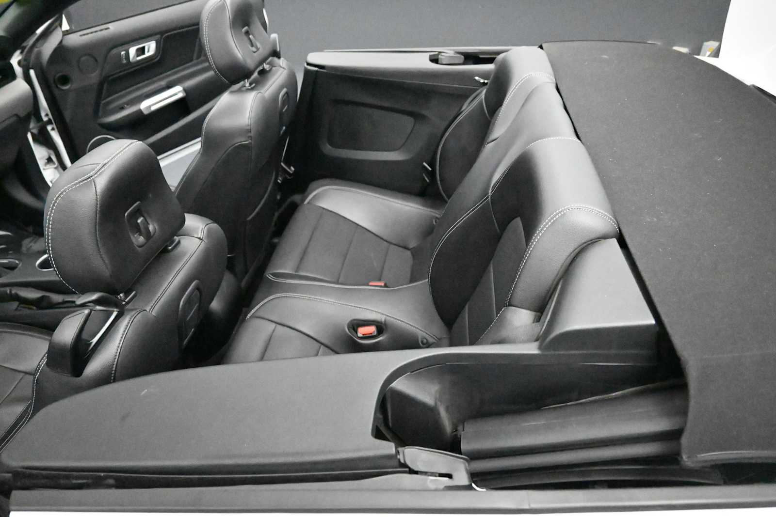 Used 2023 Ford Mustang GT Premium RWD image 13
