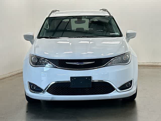 Used 2019 Chrysler Pacifica Touring-L FWD image 33