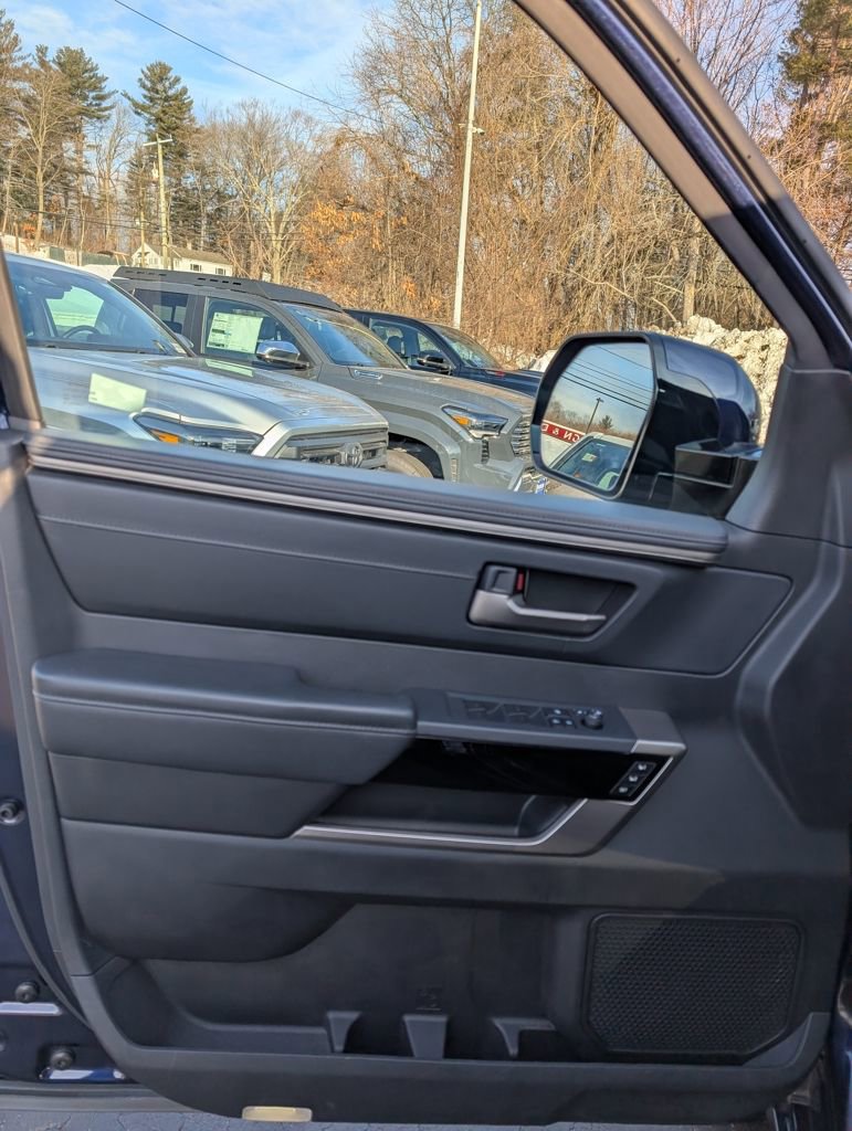 Used 2022 Toyota Tundra Limited image 12