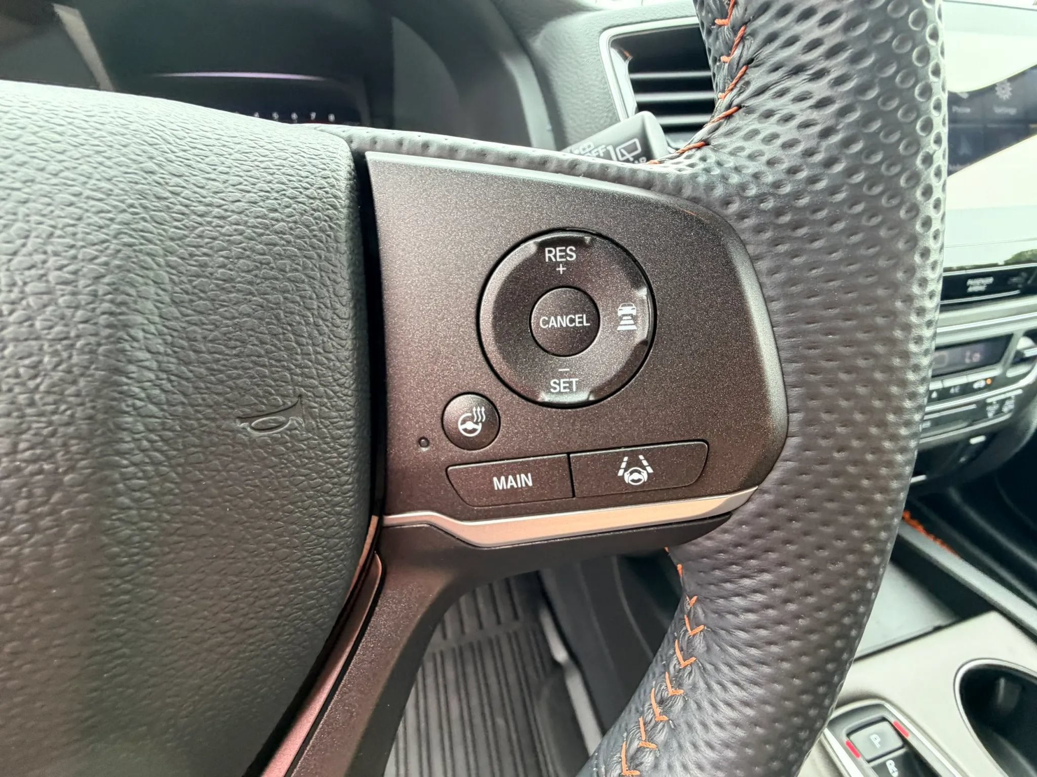 Used 2025 Honda Passport TrailSport image 15