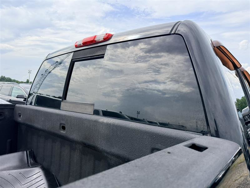 Used 2008 Chevrolet Silverado 3500 LTZ w/ Suspension Package, Off-Road AWD/4WD image 11