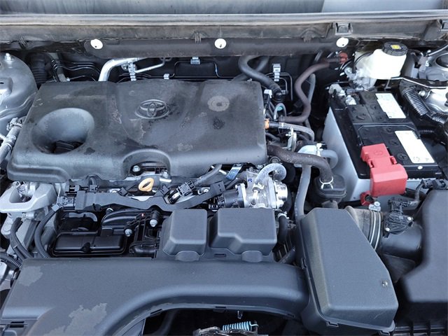 Used 2024 Toyota RAV4 XLE image 20