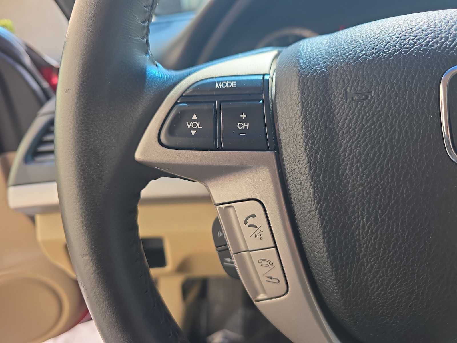 Used 2011 Honda Accord EX-L image 20