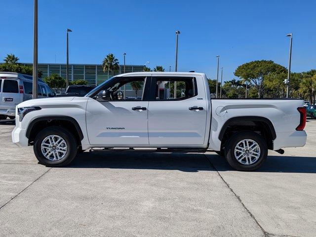 New 2025 Toyota Tundra SR5 image 5