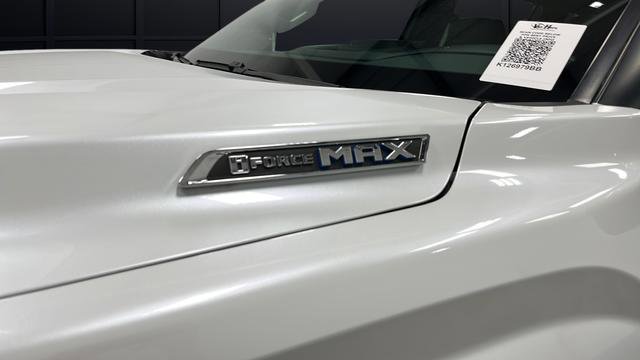 Used 2024 Toyota Sequoia Platinum AWD/4WD image 44