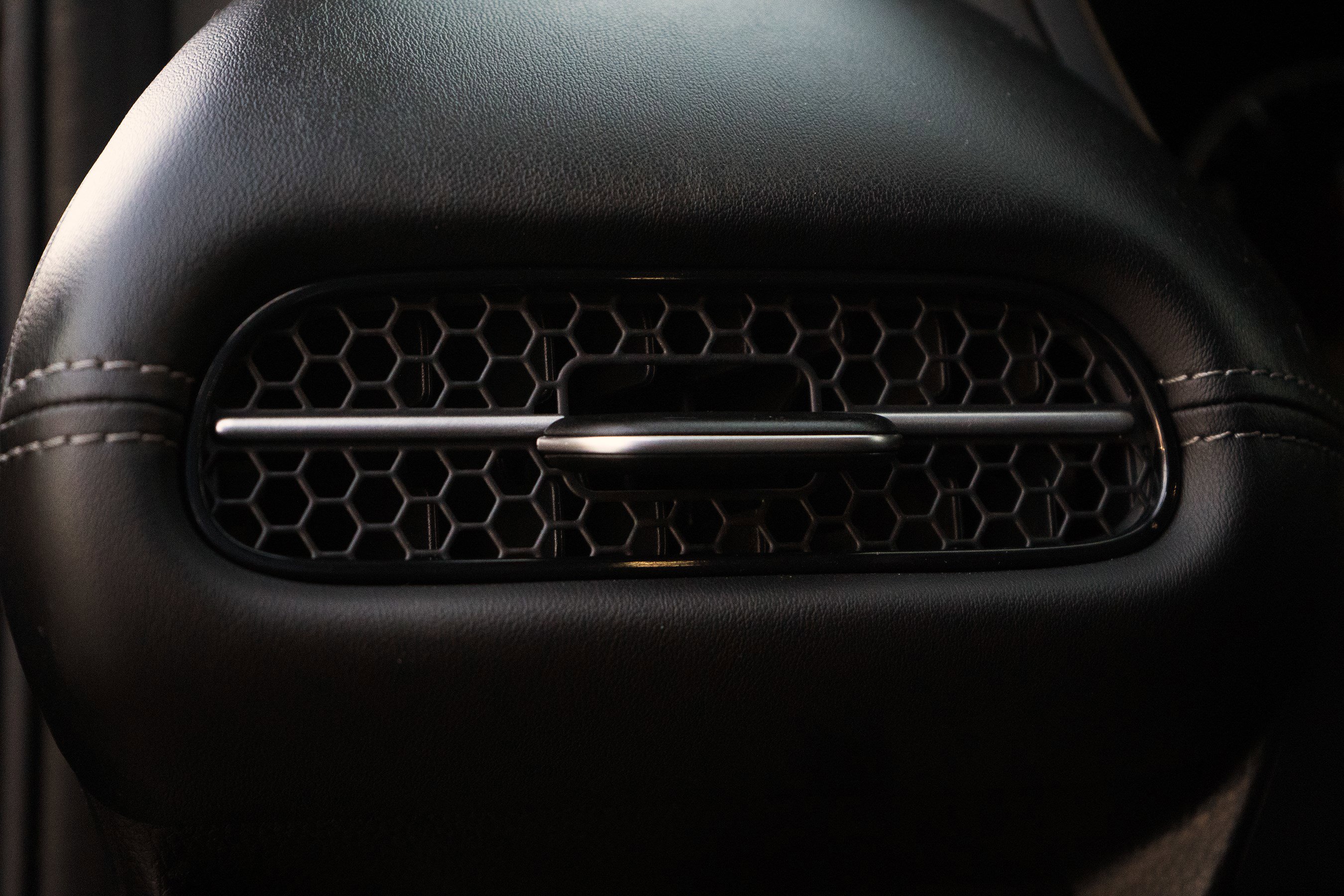 Certified 2025 Honda HR-V EX-L image 41