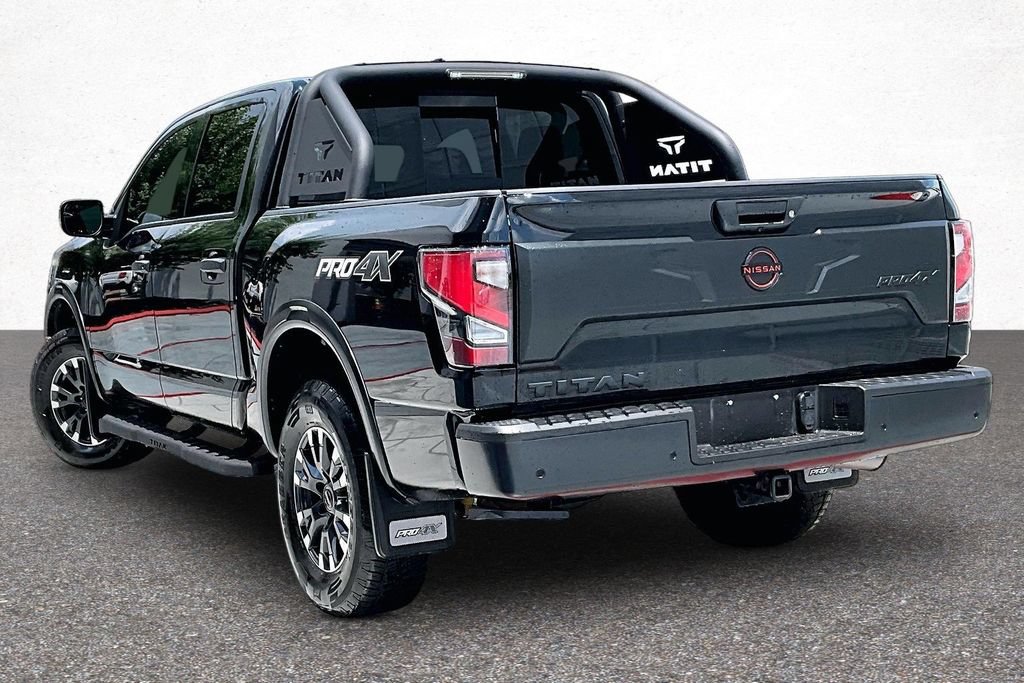 Used 2024 Nissan Titan PRO-4X w/ Pro-4x Convenience Package AWD/4WD image 5