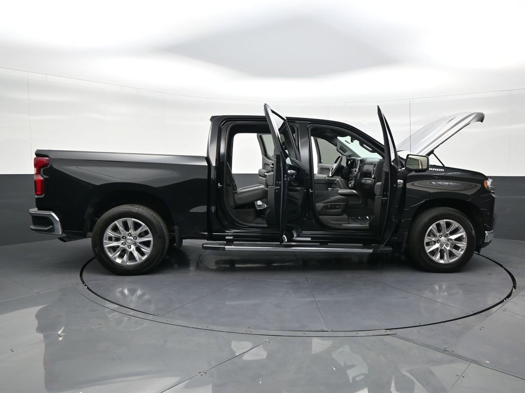 Used 2022 Chevrolet Silverado 1500 LTZ image 30