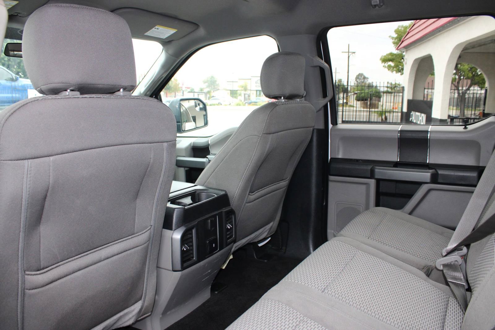 Used 2018 Ford F150 XLT image 11