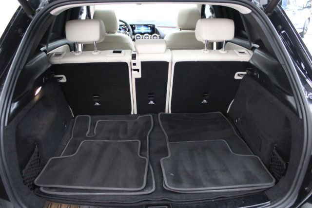 Used 2021 Mercedes-Benz GLA 250 w/ Premium Package image 25