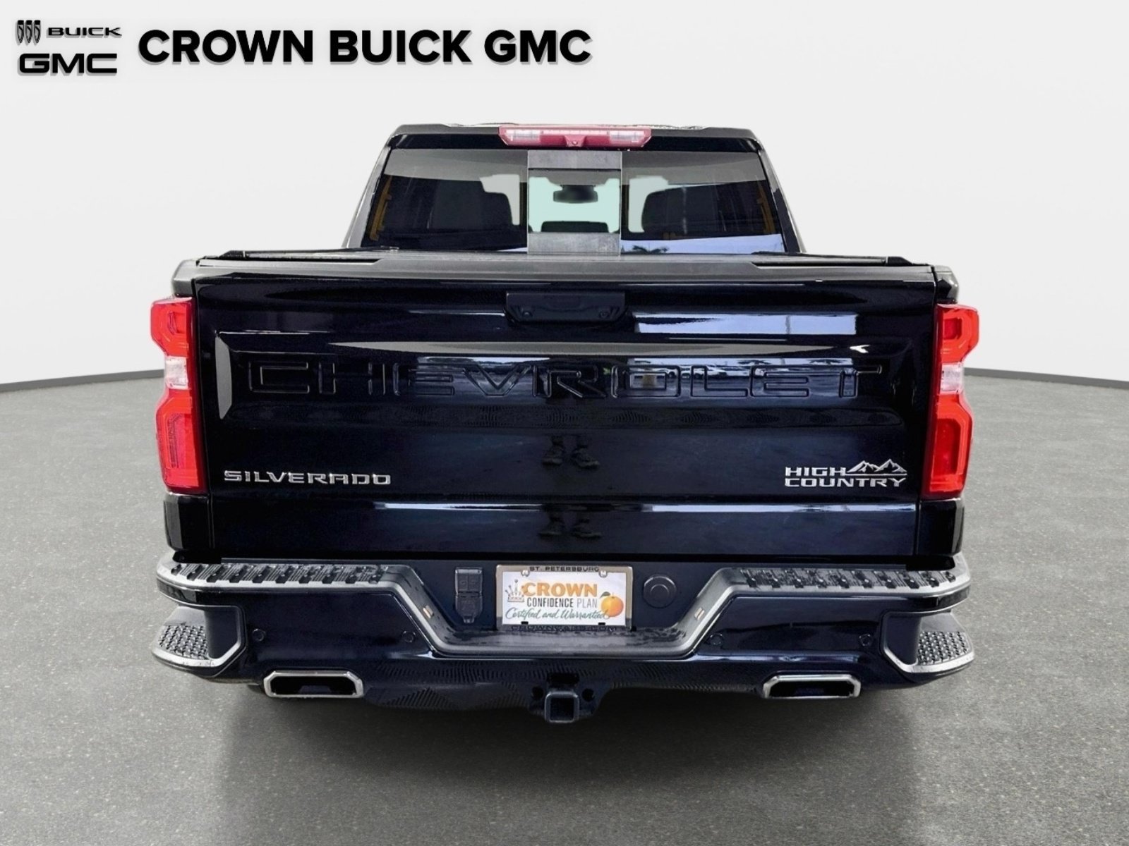 Certified 2024 Chevrolet Silverado 1500 High Country w/ High Country Premium Package AWD/4WD image 6