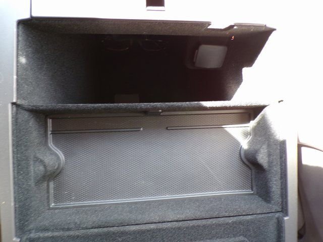 Used 2020 Ford Explorer Platinum w/ Premium Technology Package image 37