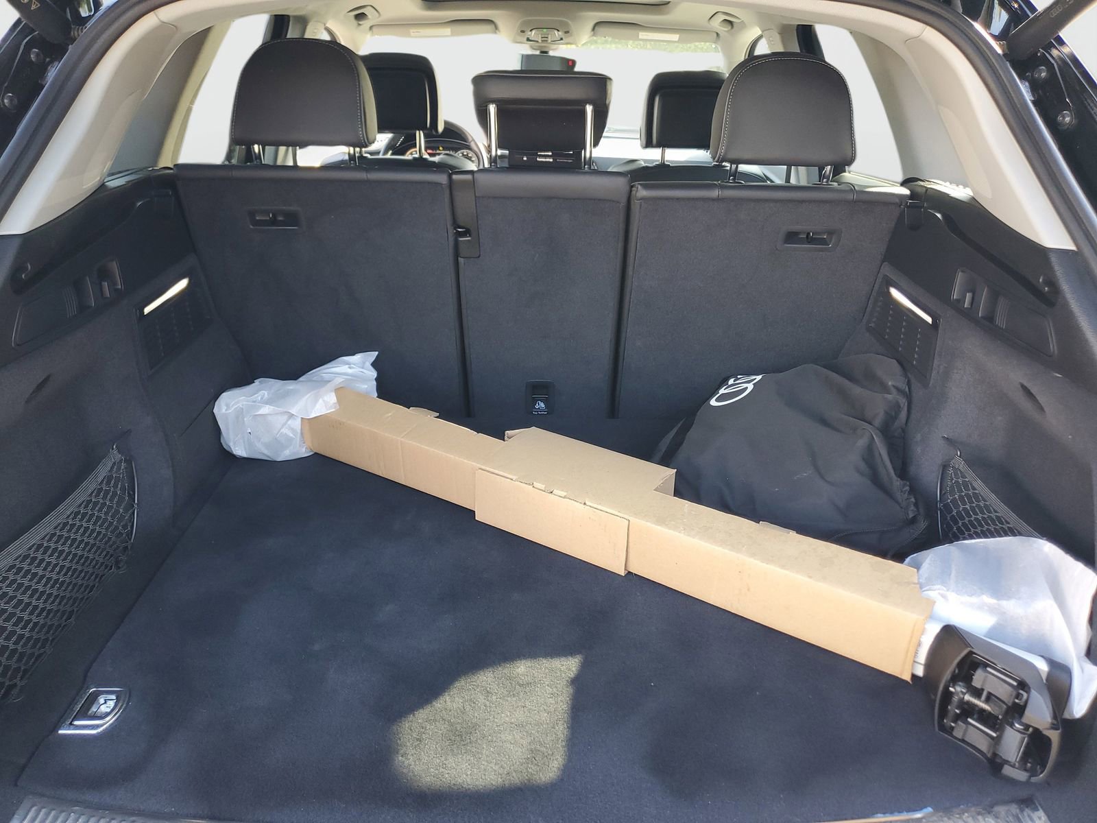 Used 2024 Audi Q5 e Premium Plus w/ Premium Plus Package image 9