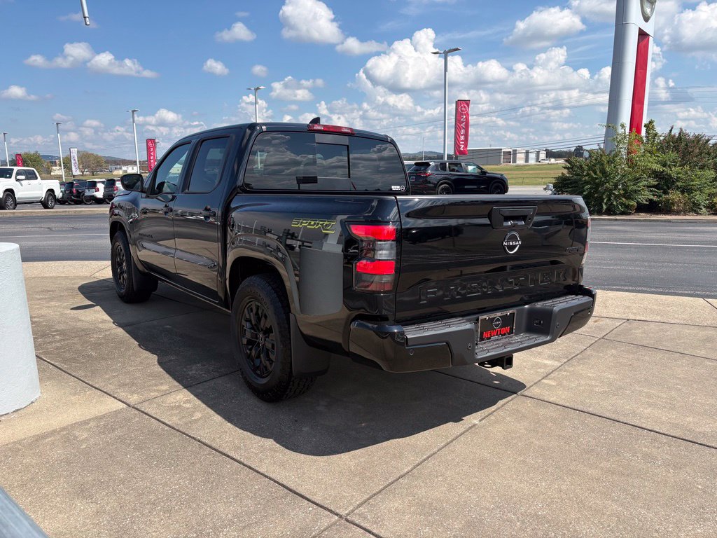 New 2027 Nissan Frontier SV w/ SV Convenience Package RWD image 8