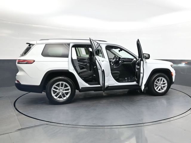 Used 2023 Jeep Grand Cherokee L Laredo RWD image 40