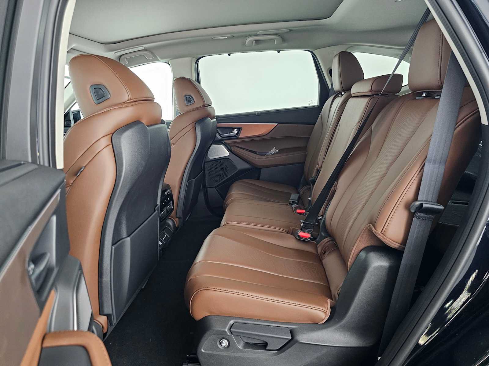 New 2026 Acura MDX w/ Technology Package FWD image 18