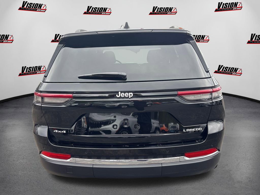Used 2025 Jeep Grand Cherokee Laredo X w/ Luxury Tech Group I AWD/4WD image 6