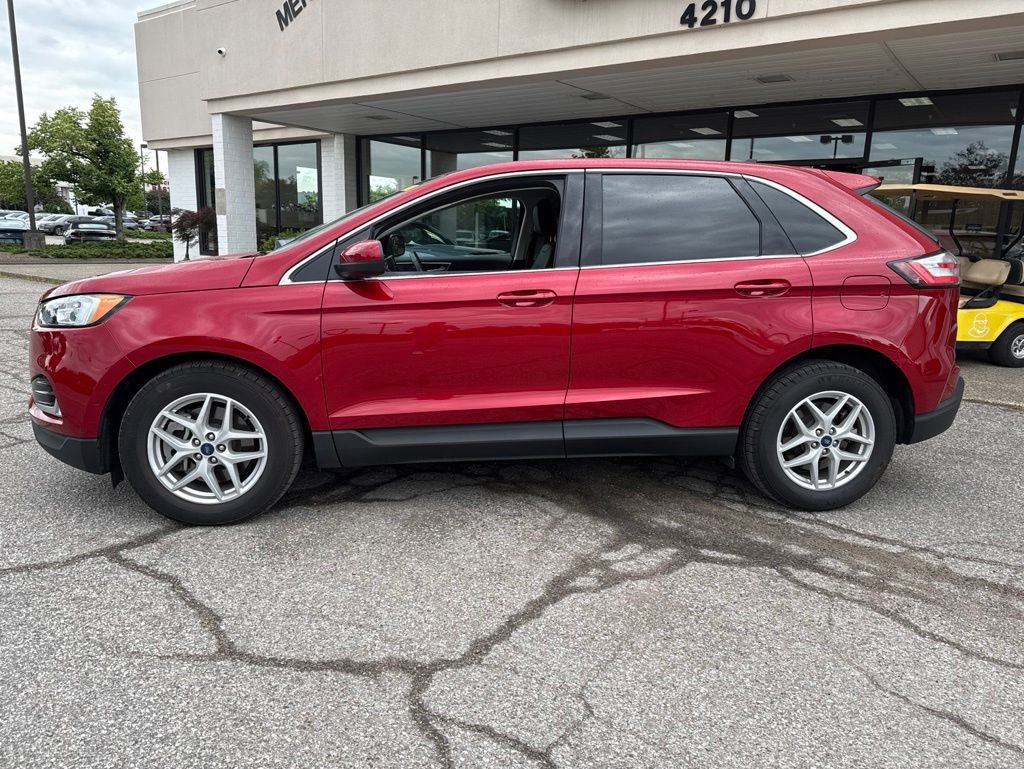 Used 2021 Ford Edge SEL w/ Convenience Package AWD/4WD image 8
