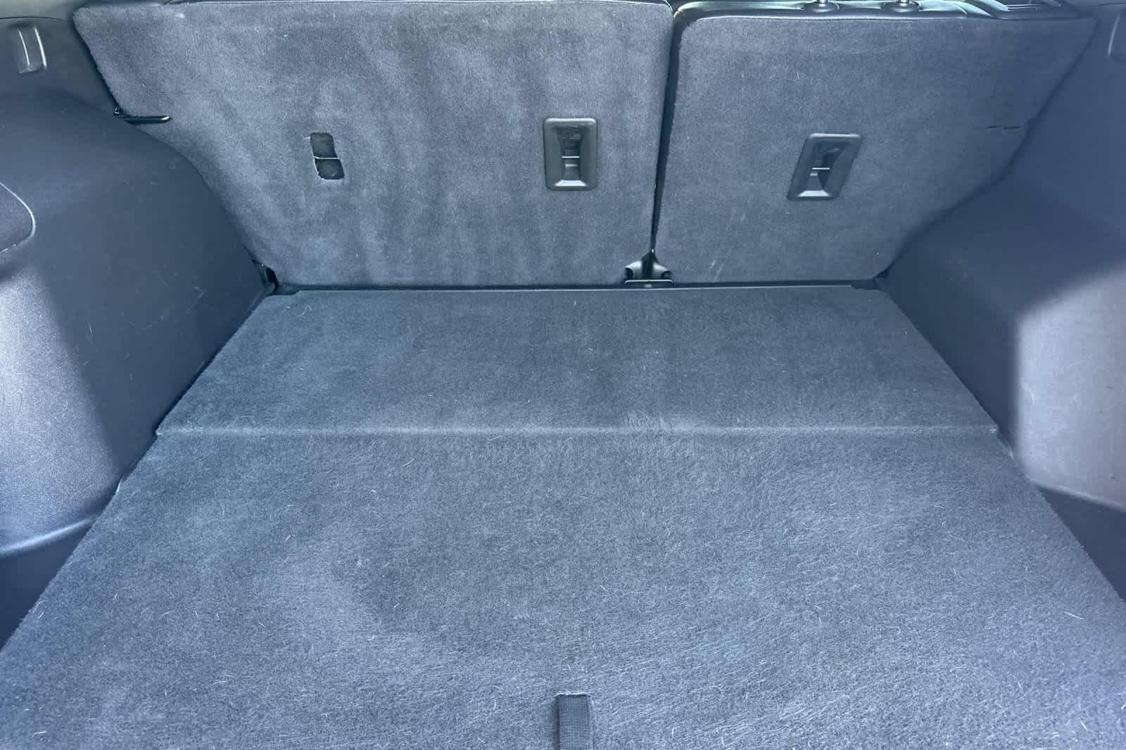 Used 2020 Chevrolet Equinox LT FWD image 16