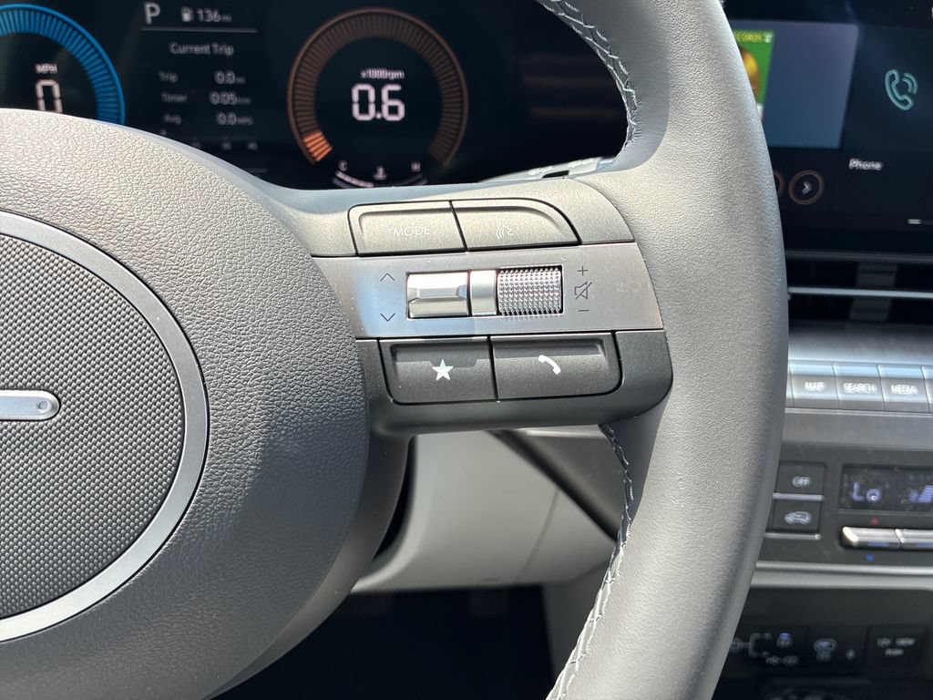 Used 2026 Hyundai Kona SEL Sport AWD/4WD image 21