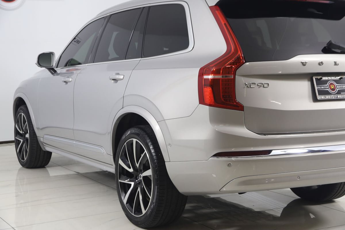 Used 2024 Volvo XC90 B6 Plus w/ Protection Package Premier AWD/4WD image 25