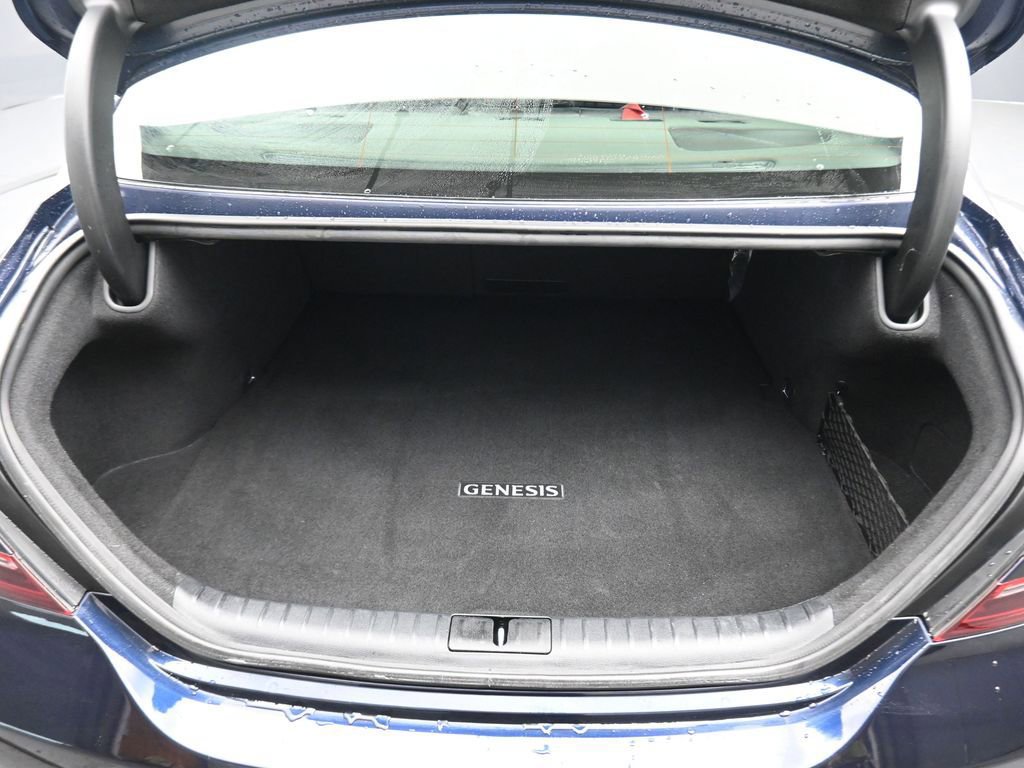 Used 2023 Genesis G70 2.0T w/ Sport Prestige Package RWD image 47