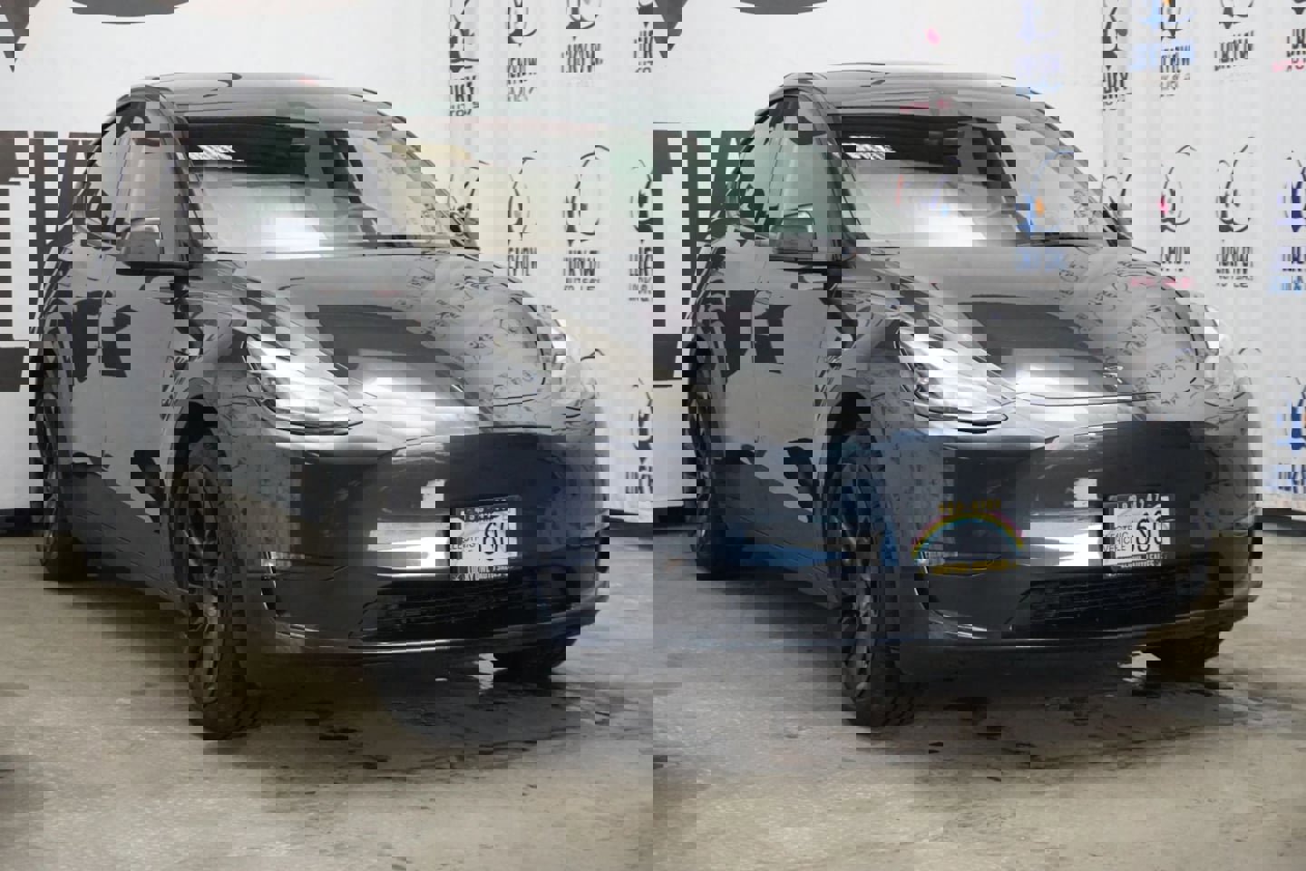 Used 2024 Tesla Model Y Long Range image 2