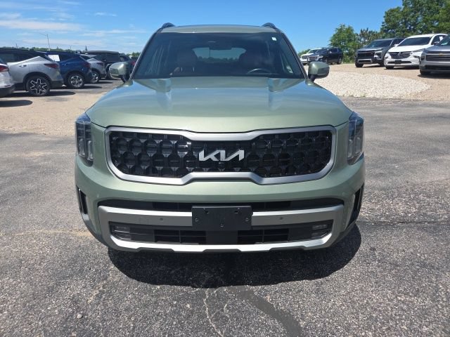 Used 2023 Kia Telluride SX AWD/4WD image 3