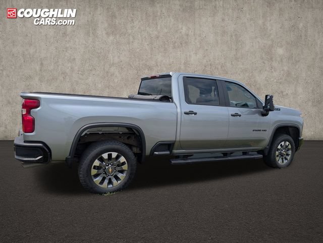 Used 2024 Chevrolet Silverado 2500 Custom w/ Custom Value Package AWD/4WD image 9