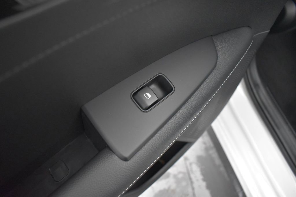 Certified 2023 Kia Forte GT-Line w/ GT-Line Premium Package FWD image 10