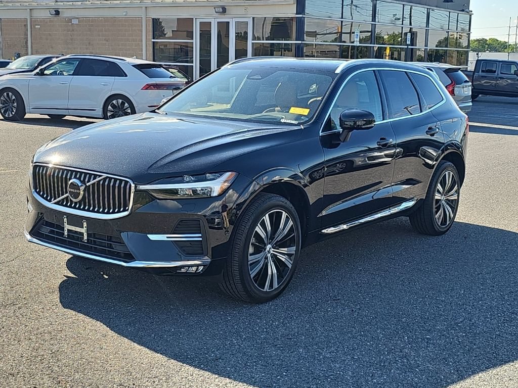 Used 2023 Volvo XC60 B5 Ultimate w/ Climate Package AWD/4WD image 16