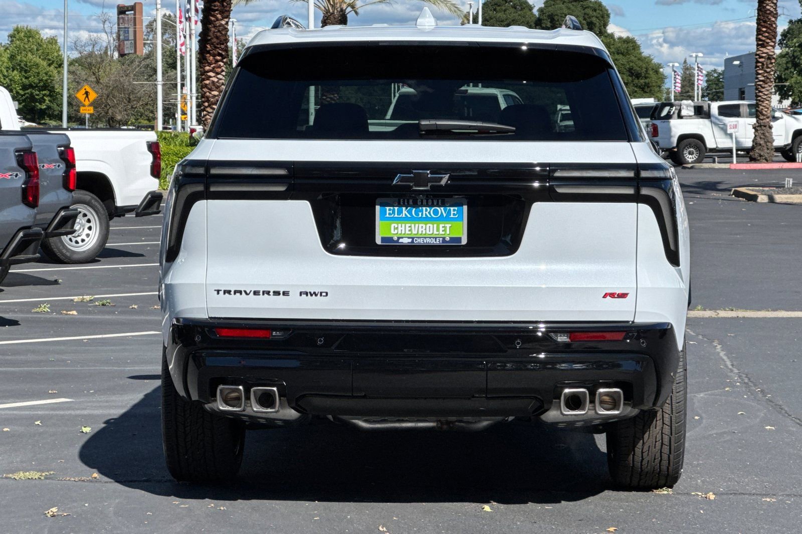 New 2026 Chevrolet Traverse RS w/ LPO, Floor Liner Package AWD/4WD image 4