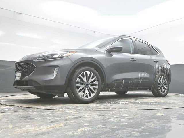 Used 2022 Ford Escape Titanium image 32
