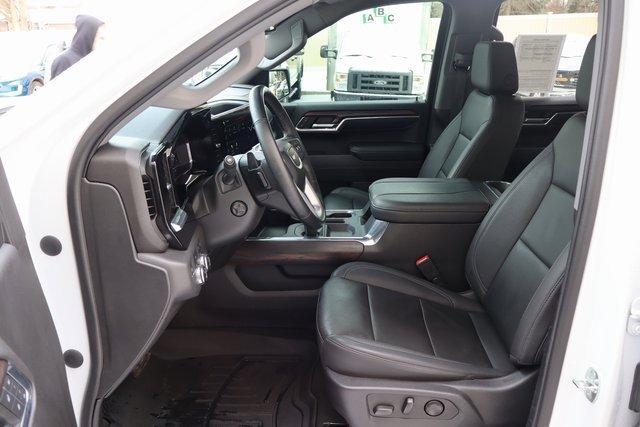 Used 2023 GMC Sierra 1500 SLT w/ SLT Premium Package image 25