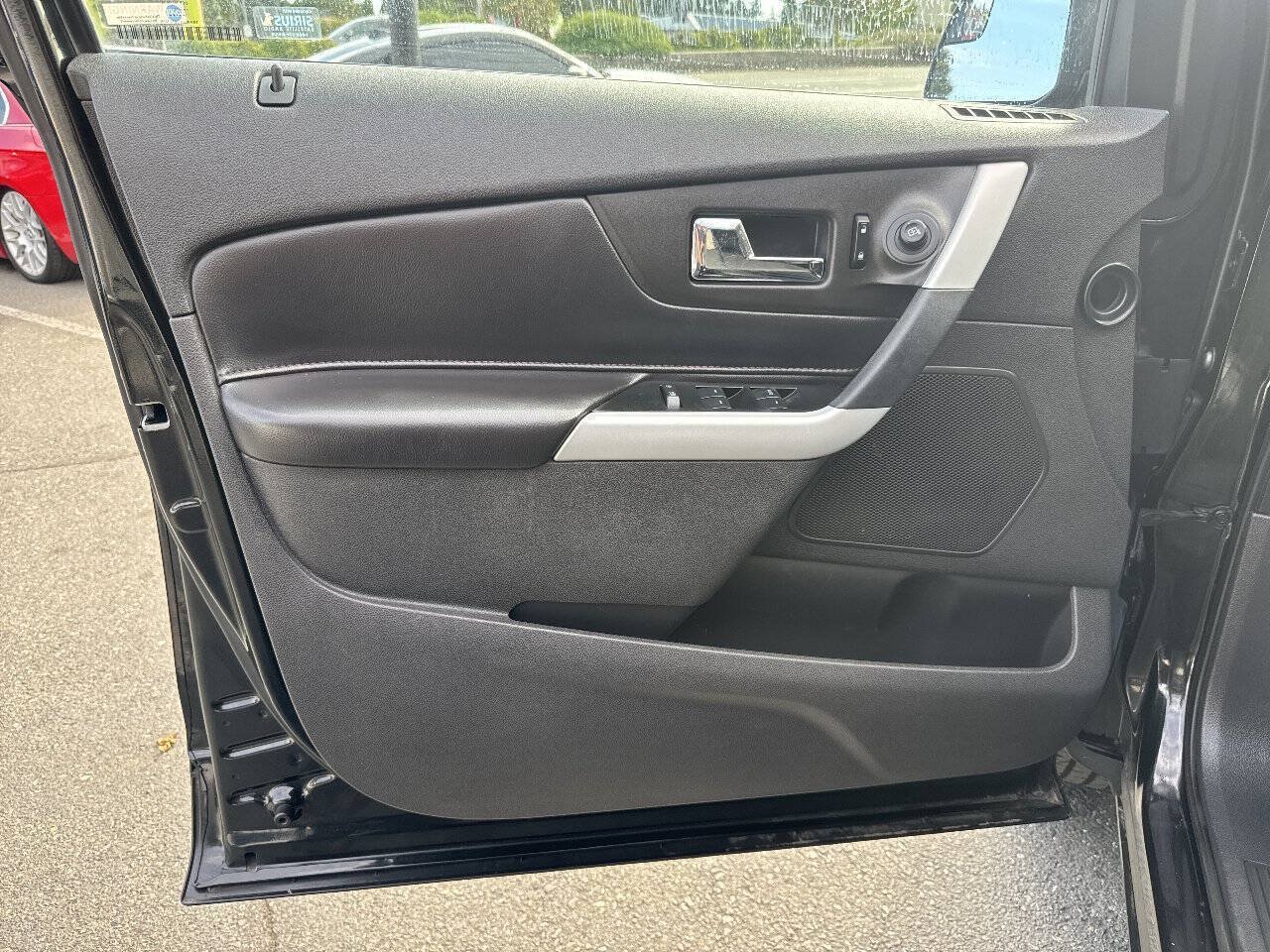 Used 2014 Ford Edge SEL AWD/4WD image 27
