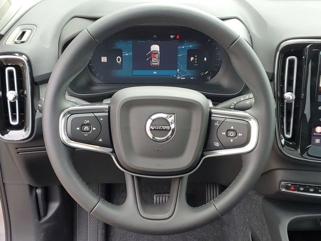 New 2026 Volvo XC40 B5 Plus w/ Protection Package Premier image 25