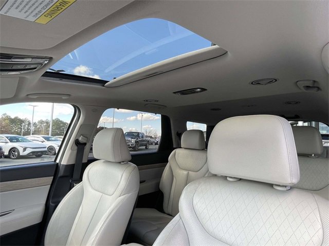Used 2020 Hyundai Palisade SEL w/ Premium Package image 27