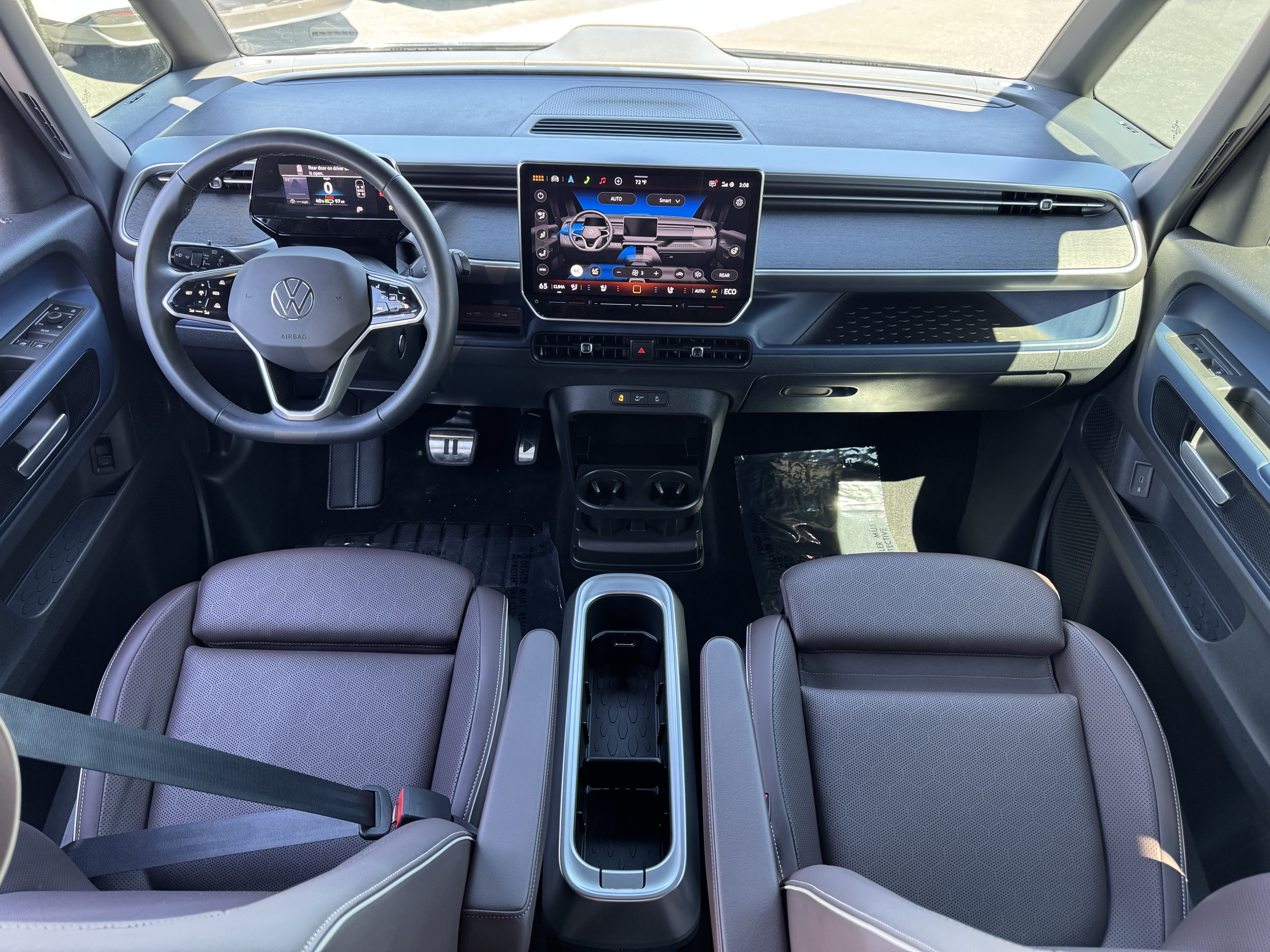 Certified 2025 Volkswagen ID. Buzz Pro S RWD image 28