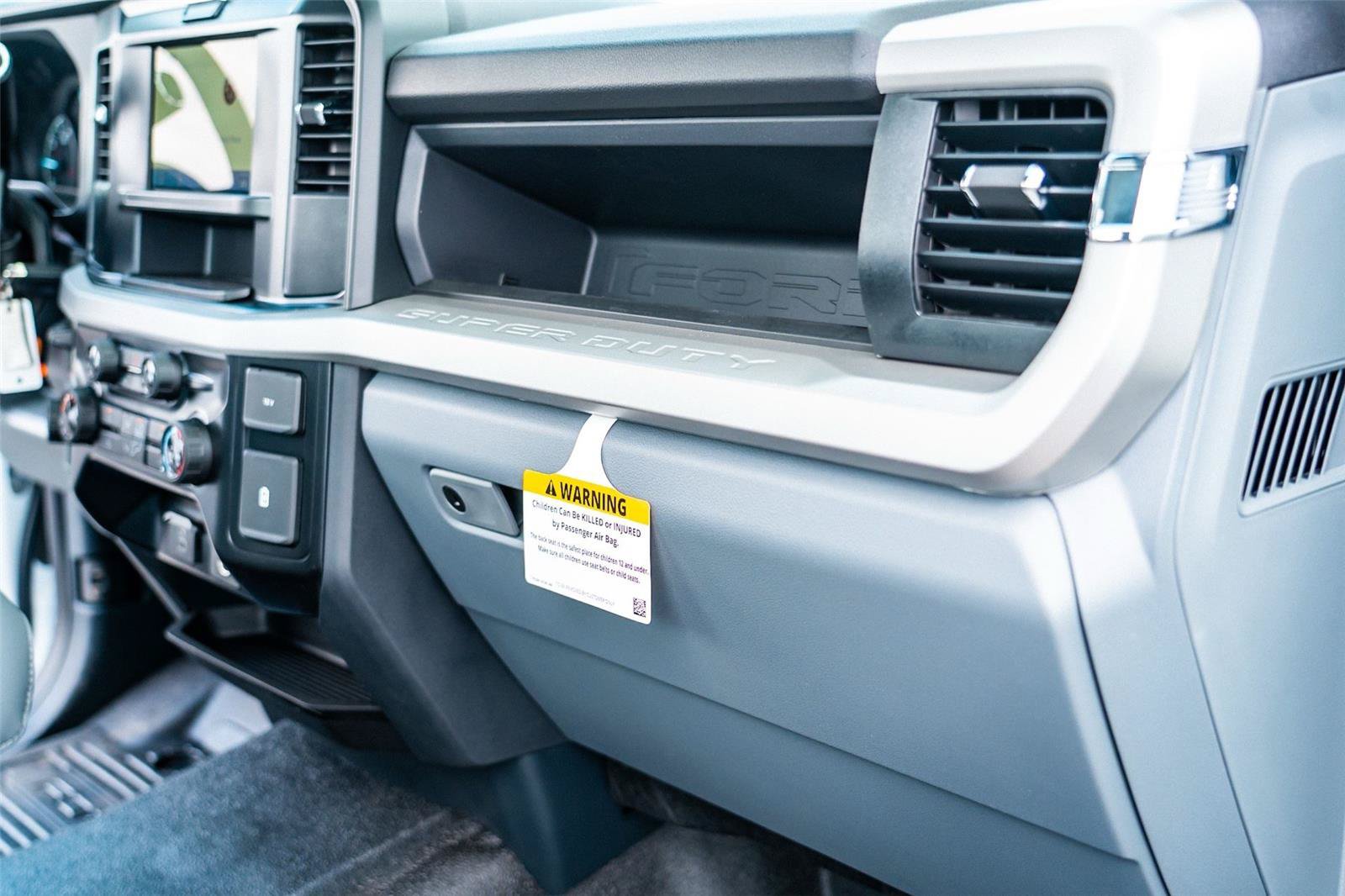 New 2026 Ford F250 XL AWD/4WD image 17