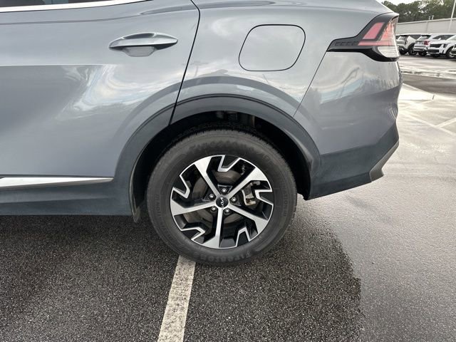 Used 2023 Kia Sportage EX image 16