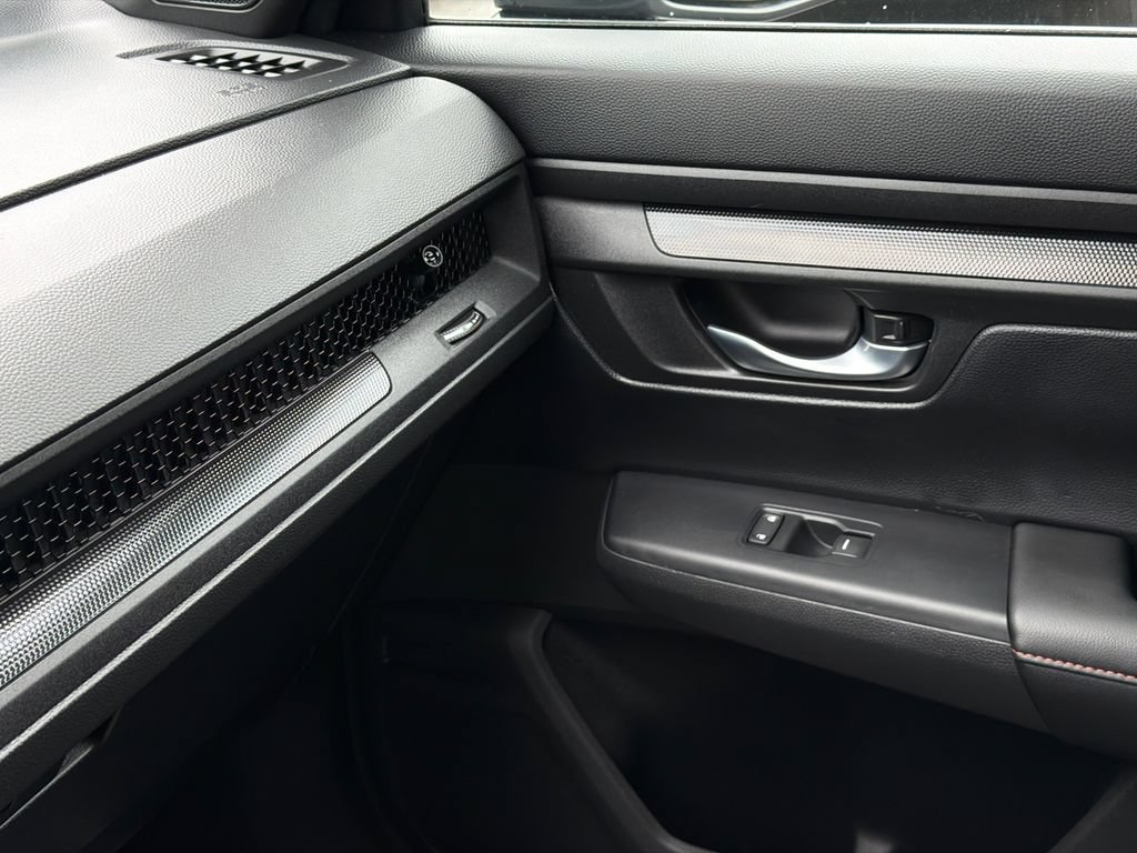 Used 2023 Honda CR-V Sport image 30