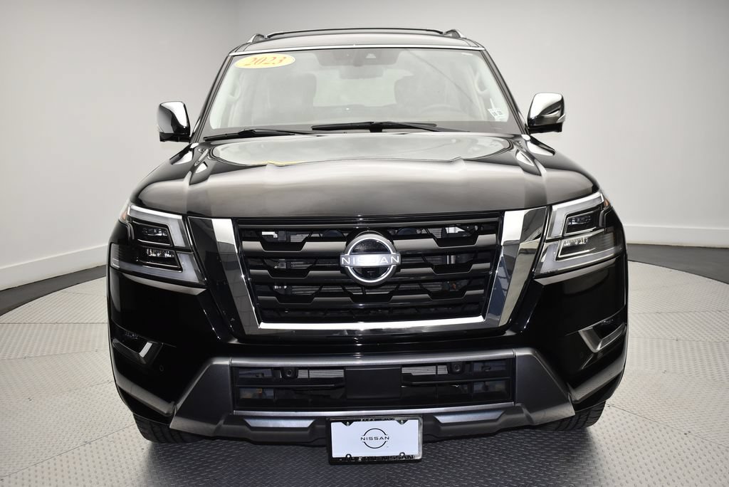 Used 2023 Nissan Armada Platinum w/ Captain's Chairs Package AWD/4WD image 2