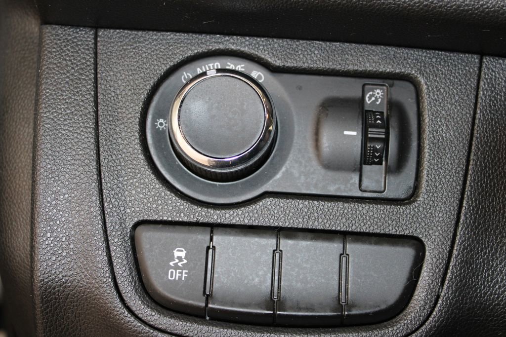 Used 2021 Chevrolet Spark LS image 39