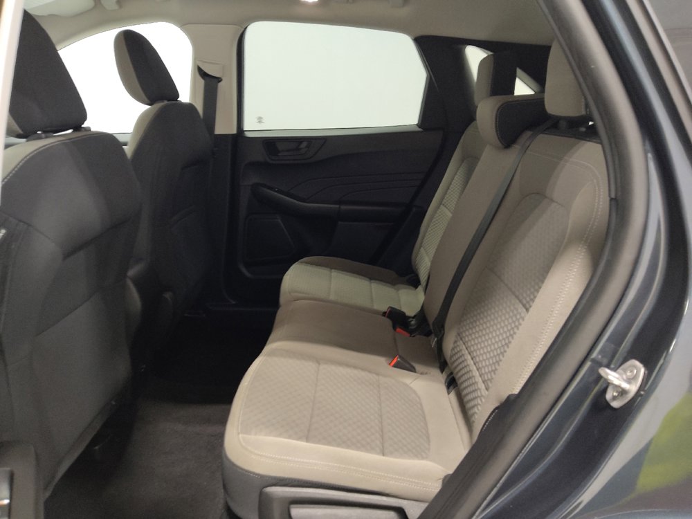 Used 2022 Ford Escape SE FWD image 18
