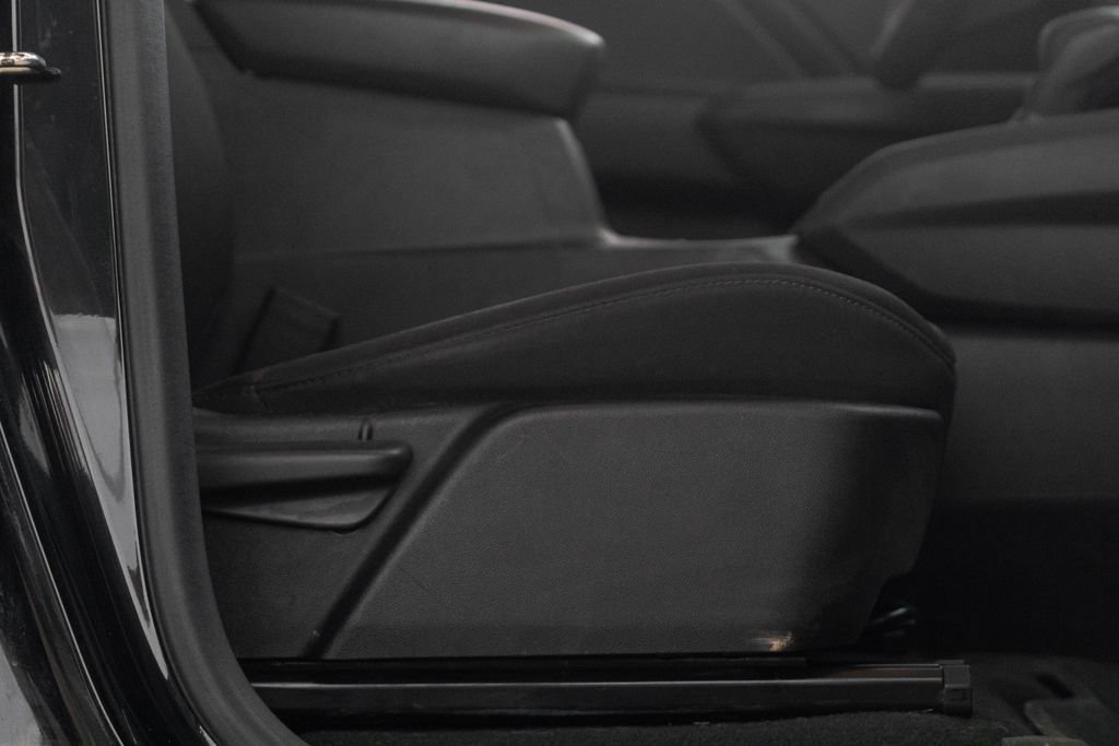 Used 2024 Chevrolet Colorado Trail Boss w/ Technology Package image 37