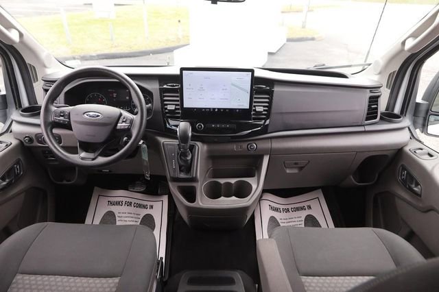 Used 2023 Ford Transit 350 XLT image 21